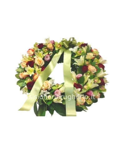 Corona funebre tonalità bianca e gialla/arancio con fiori assortiti senza nastro